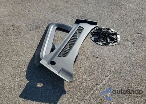 2025 Tesla Model Y from USA, damaged, VIN 7SAYGDEE5SF288468